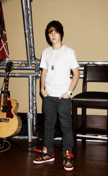 Justin Bieber 25